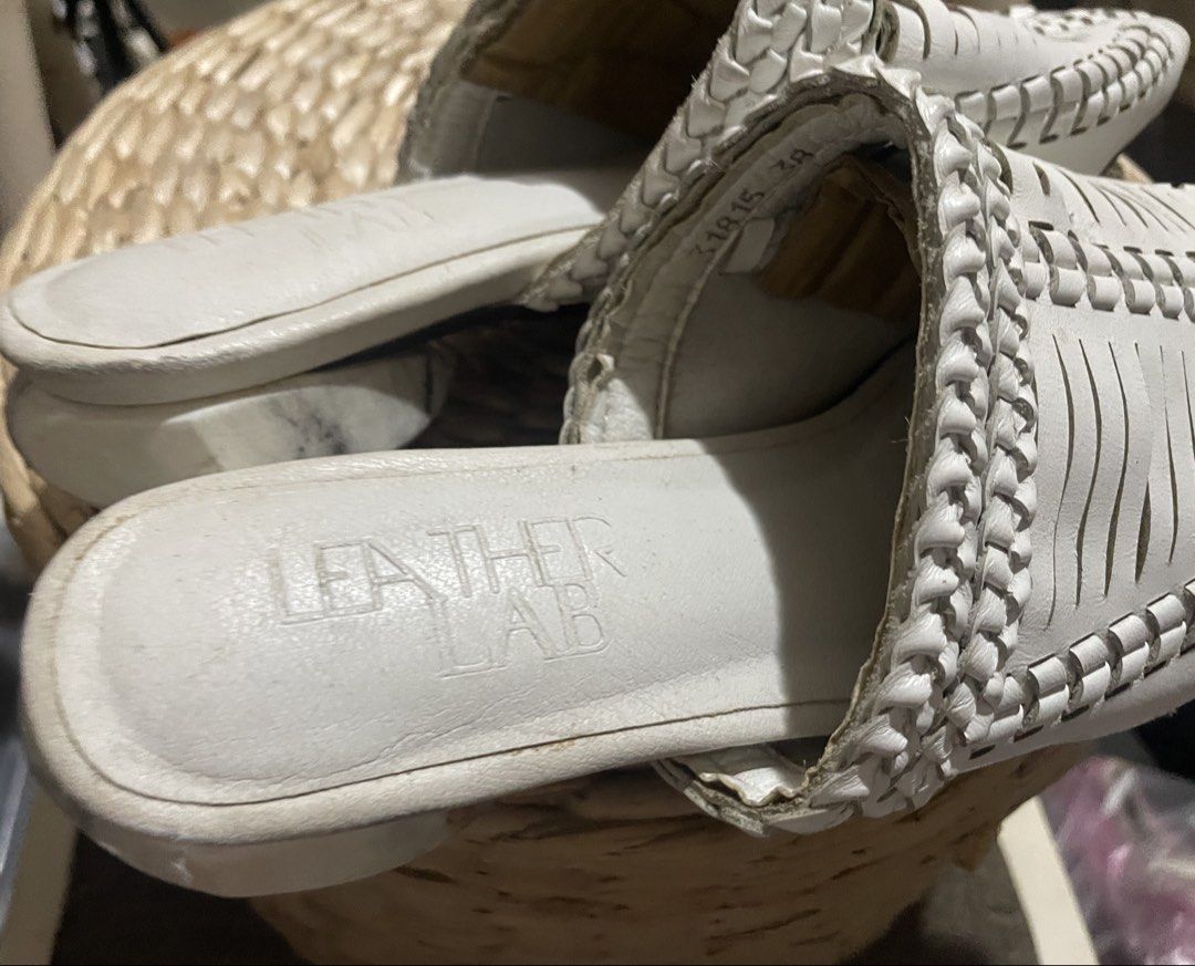 Leather Lab Pointed Slide Mules (Category: Sandals) located in Batangas. Submitted by norskieshoppe (Listing ID 1466675937, Image 2). Description: sz 8 With brauided leather strap and low heel .