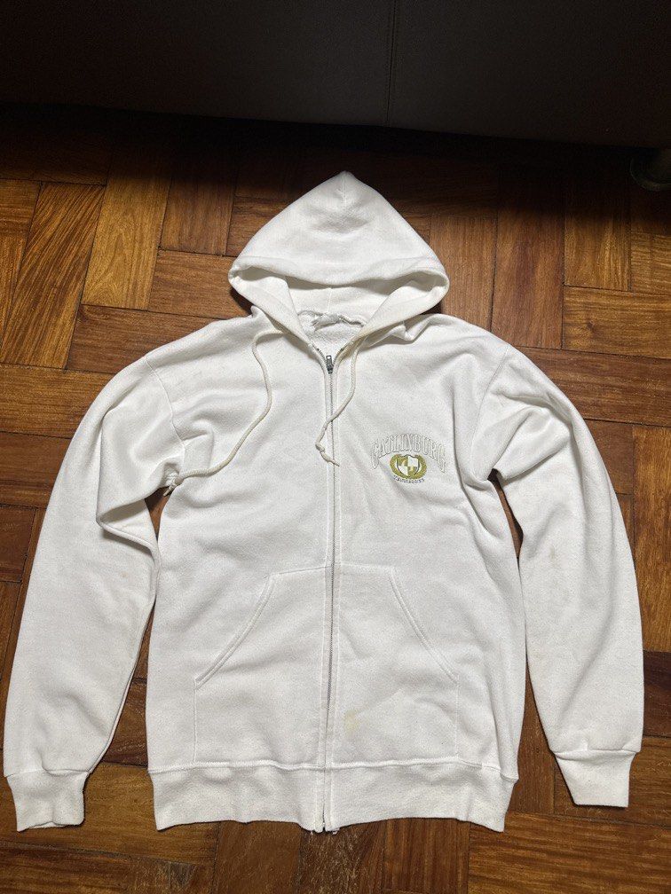 LEE hoodie original (Category: Coats, Jackets and Outerwear) located in Bacoor. Submitted by nicole1738 (Listing ID 1466735485, Image 1). Description: need wash .