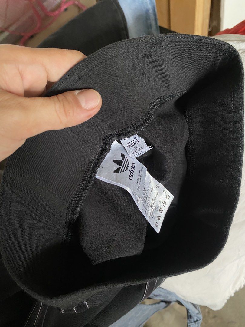 Leggings (Category: Jeans) located in Ilagan. Submitted by dontmakemebooyou (Listing ID 1466715772, Image 3). Description: 22-25 Petite .