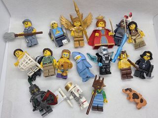 LEGO MINFIGURE CMF SERIES 9 ROLLER DERBY GIRL, Toys & Collectibles ...