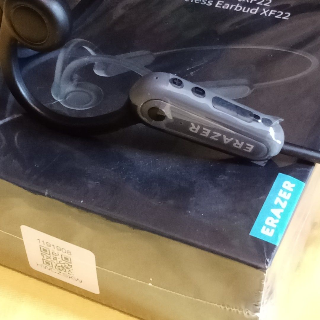 LENOVO BONE CONDUCTION (Category: Headphones & Headsets) located in Paranaque City. Submitted by powerzone0517 (Listing ID 1466624218, Image 1). Description: .