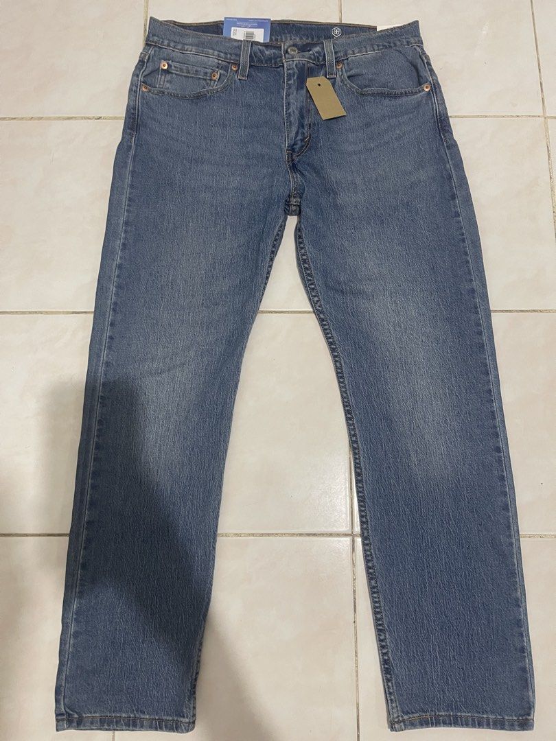 Levi’s 502 (Category: Jeans) located in Santa Rosa. Submitted by pickerpau (Listing ID 1466579221, Image 2). Description: Levi’s 502 Straight Tapered fit Size on Tag: W31 L30 Stretch Brand new with Tags Original price: 5k Selling for only 2290+sf.