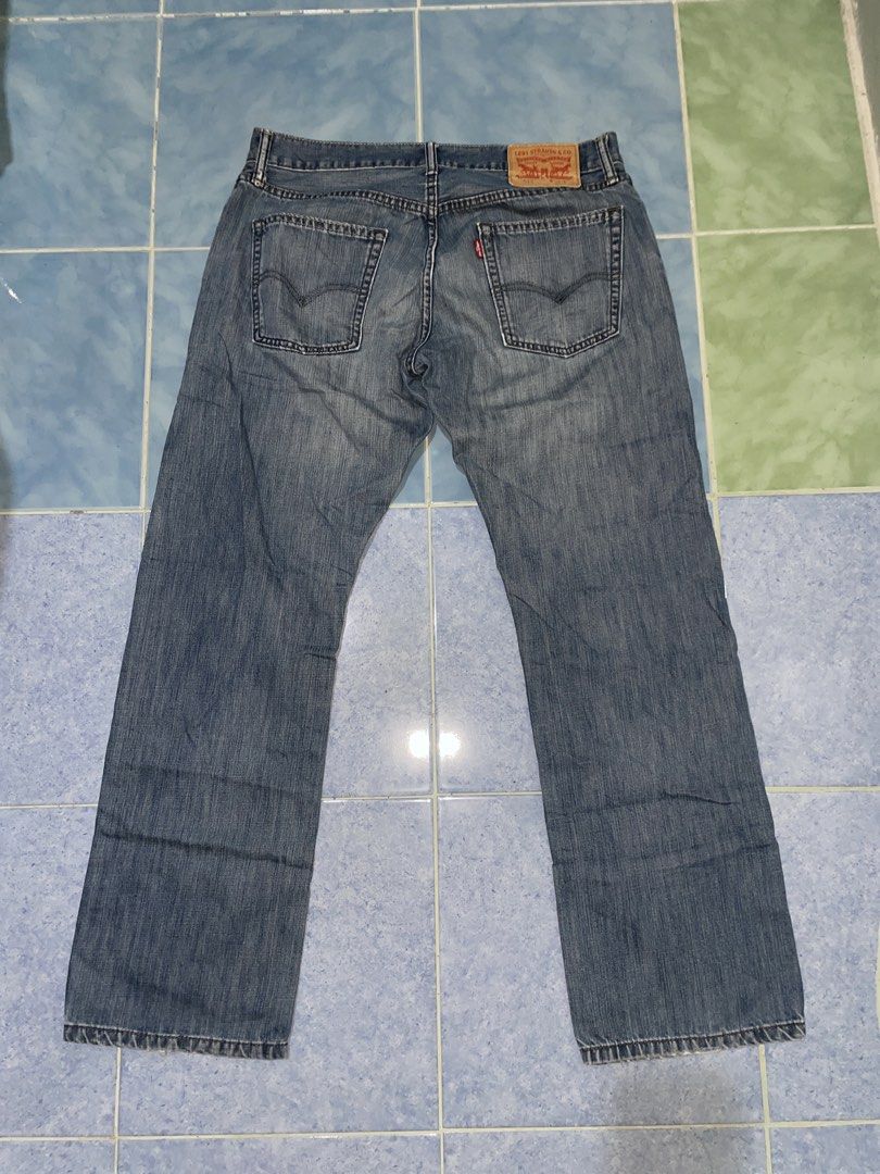 Levis 514 light blue soft denim (straight fit) (Category: Jeans) located in Lapu Lapu. Submitted by ruddd (Listing ID 1466667211, Image 2). Description: Waist:32 Thigh:11 Length:38 Leg opening:8 Issue: removable stains 750+df (via maxim or lbc).