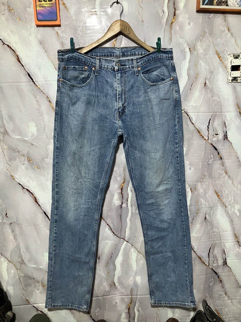 LEVI'S 559 RELAXED STRAIGHT JEANS (Category: Jeans) located in General Mariano Alvarez. Submitted by adonid (Listing ID 1466620283, Image 1). Description: LEVI'S 559 RELAXED STRAIGHT JEANS GOOD CONDITION NORMAL SIGN OF USAGE ONLY L44 W36.