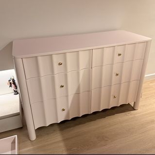 (Category: ) located in . Submitted by g00g00 (Listing ID 1466282085, Image 1). Description: .