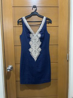 (Category: ) located in . Submitted by pawsome_closet (Listing ID 1466662721, Image 1). Description: .