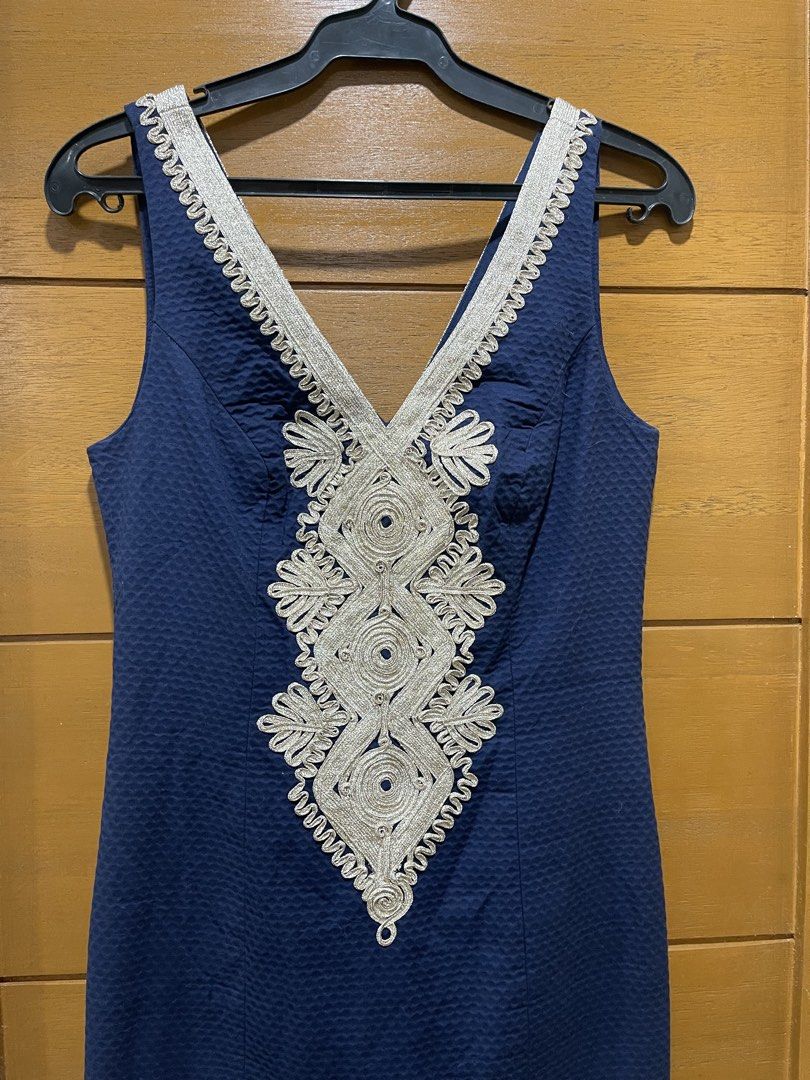 Lilly Pulitzer Dress (Category: Dresses) located in Baguio. Submitted by pawsome_closet (Listing ID 1466662721, Image 2). Description: Small - medium.