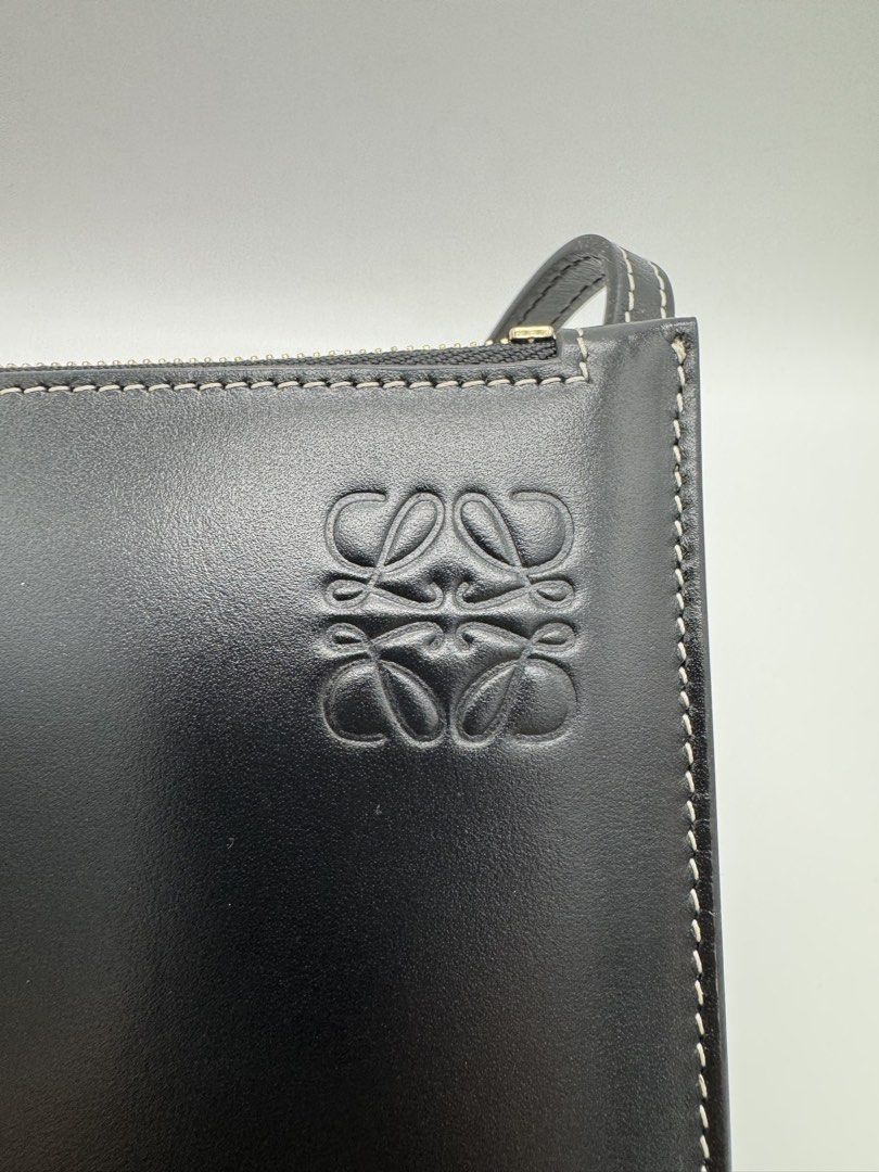 Loew€ Gate Double Zip Crossbody Bag (Category: Cross-body Bags) located in Calauan. Submitted by giftbags (Listing ID 1466764491, Image 3). Description: ❗️PLEASE READ CAREFULLY ❗️ Loewe Gate Double Zip Pouch Bag L 8.25 in, H 5.5 in., D 0.5 in Inclusion Dust Bag STILL AVAILABLE/ONHAND? Yes. Item not marked as sold means available… 📌NO COD 📌NO LALAMOVE/GRAB 📌NO WHEN WORN 📌ITEMS ARE FOR SHIPPING ONLY - CUT OFF 12nn 📌ALL SALES ARE FINAL “WHAT’S 