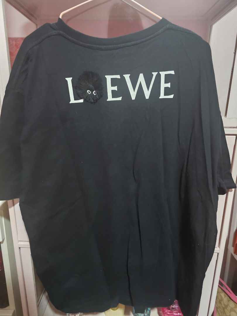 Loewe black shirt (Category: Tshirts & Polo Shirts ) located in Angeles City. Submitted by kodachi10 (Listing ID 1466698158, Image 3). Description: in good condition fits medium to xl.