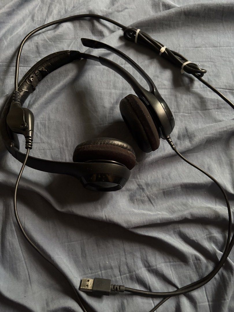 Logitech H390 USB Headset (Category: Headphones & Headsets) located in Cagayan de Oro. Submitted by suta.__.ph (Listing ID 1466624960, Image 1). Description: .