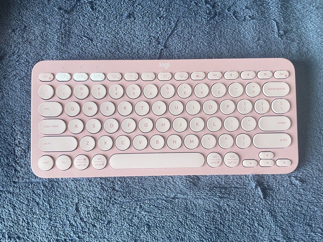 LOGITECH PEBBLE KEYS 2 k380s (Category: Computer Keyboard) located in Manila. Submitted by raremountain-6ecd (Listing ID 1466610167, Image 1). Description: FS LOGITECH PEBBLE KEYS 2 k380s Pink 2 months old RFS Di masyadong nagagamit Binili ko for my tablet pero nagka laptop na kaya di ko na nagagamit. Bought for 1800 LP for sure buyer Loc LA UNION Open for shipping thru LBC Or meet up around SFC LA UNION.