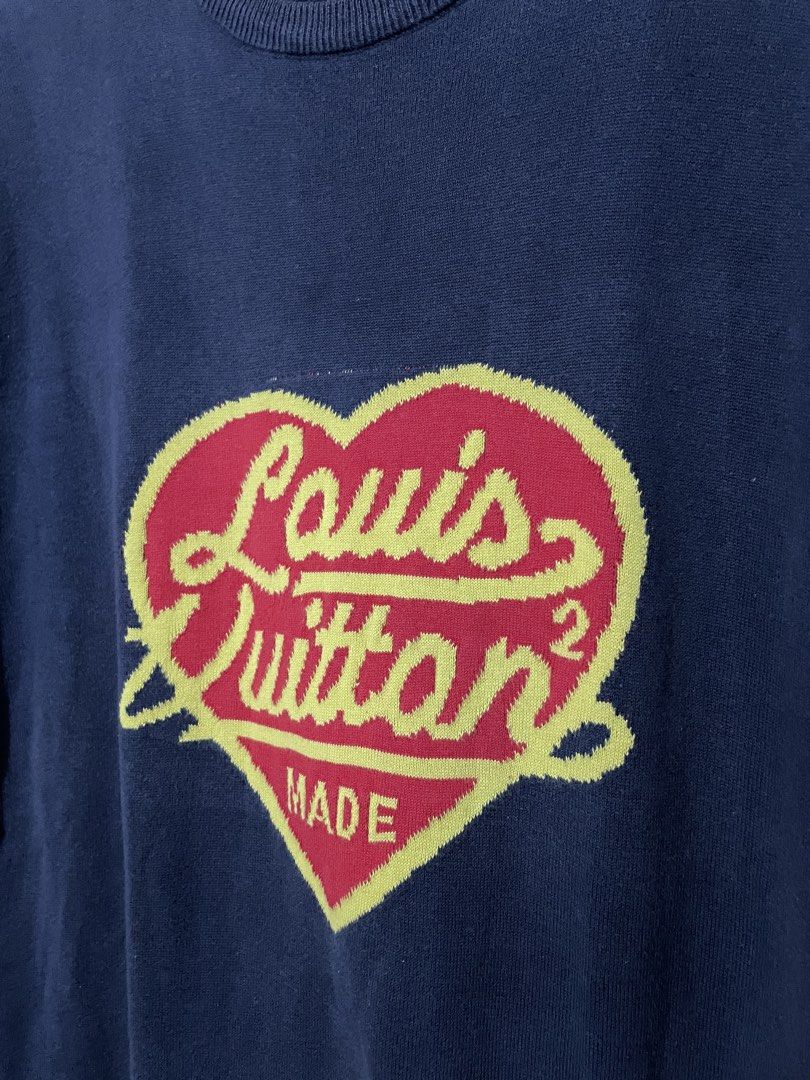 Louis Vuitton Made (Category: Activewear) located in Liloy. Submitted by juan2thrift (Listing ID 1466708284, Image 3). Description: LV Made Dimes - 21 by 28 Color Rate - 8/10 Good Condition Issue - Sun Fade/Fadings Knitted Cloth.