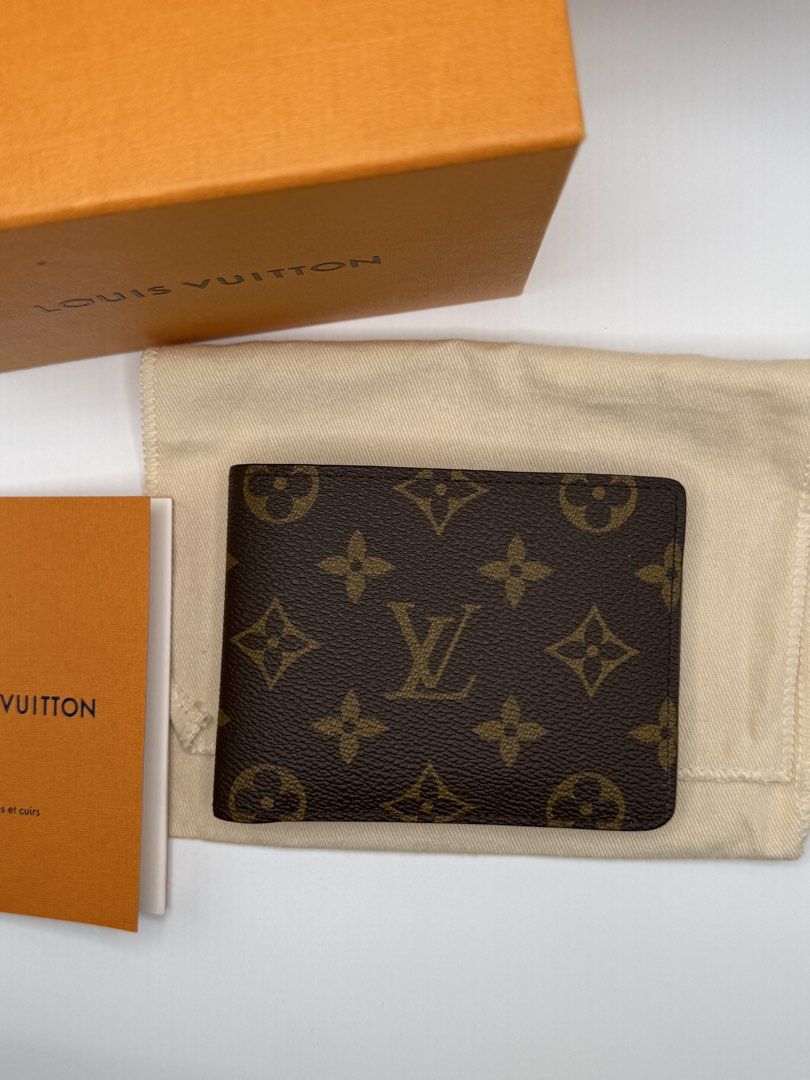 Louis Vuitton Monogram Multiple Wallet (Category: Luxury Bags & Wallets) located in Quezon City. Submitted by crsq_shop (Listing ID 1466770542, Image 1). Description: ✨ LOUIS VUITTON MULTIPLE WALLET ✨ Classic Monogram Canvas with timeless style. 🤎 • Unused / Never Used • Monogram Canvas • Microchip Version 💰 ₱23,000 📩 DM for inquiries. Disclaimer: CRSQ_Shop is not associated nor affiliated with any of the brands posted. #CRSQLuxury #CRSQShop.