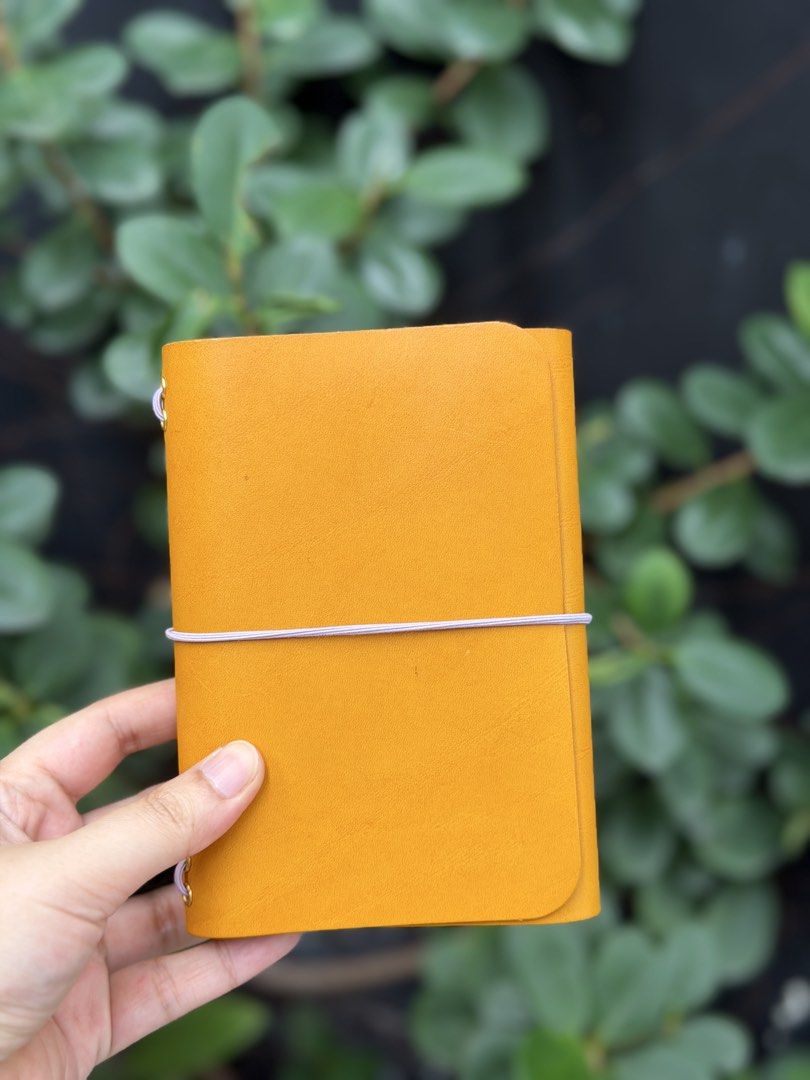 Louise Carmen Inspired Leather Notebook (Category: Other Stationery & Craft) located in San Fernando. Submitted by conteur.shop (Listing ID 1466616428, Image 1). Description: Custom, handmade pocket-sized leather notebook cover crafted as a personal project. Inspired by the Ernest layout of Louise Carmen, this cover is built with premium materials and thoughtful details for everyday carry. Item Details & Specifications: - Material: Genuine Italia