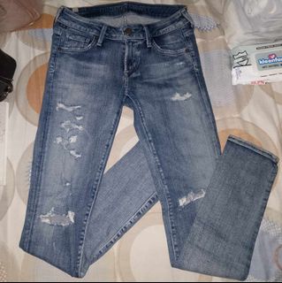 (Category: ) located in . Submitted by thriftjz (Listing ID 1466680936, Image 1). Description: .