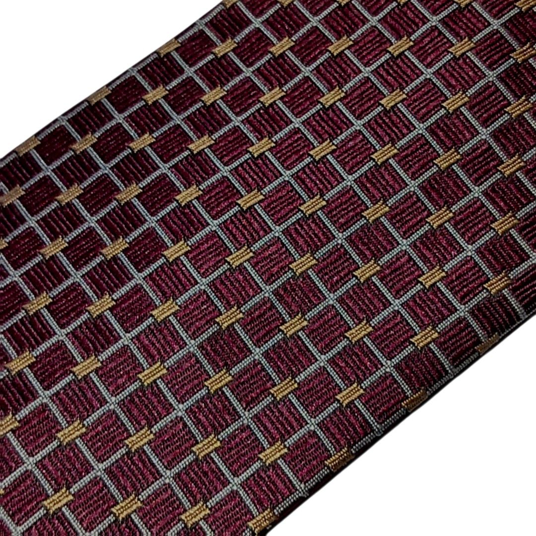 Luchadores licensed by Italy Deep Red Grid Square Patterned Tie (Category: Ties) located in Abucay. Submitted by gibzzz123 (Listing ID 1466645140, Image 3). Description: • All items are ON HAND and ready to be shipped/picked up. • Items are preloved/ukay, so please expect minimal signs of usage unless stated otherwise. • No major issues — good condition unless otherwise indicated in the listing. • Actual color may slightly vary due to lighting an