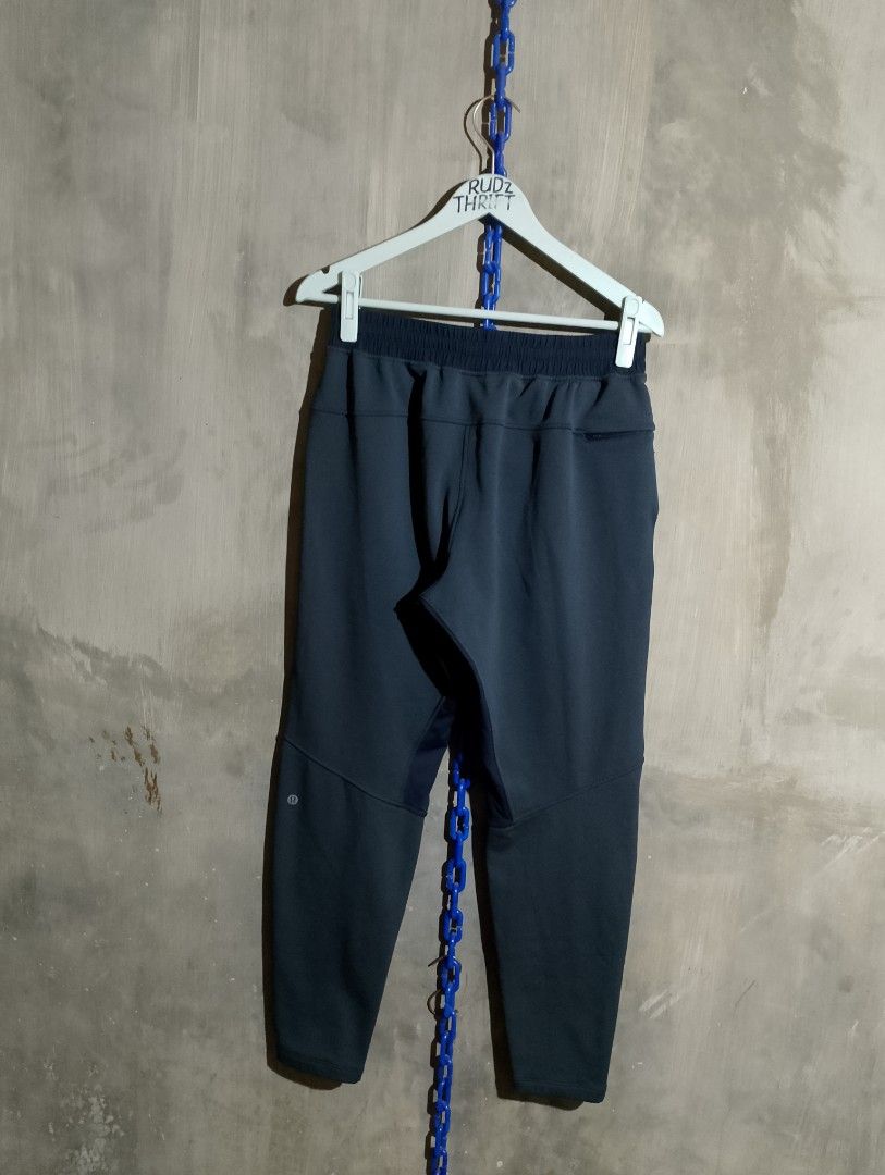 LULULEMON JOGGER PANTS (Category: Joggers) located in Sorsogon. Submitted by rudzthrift360 (Listing ID 1466699744, Image 2). Description: .