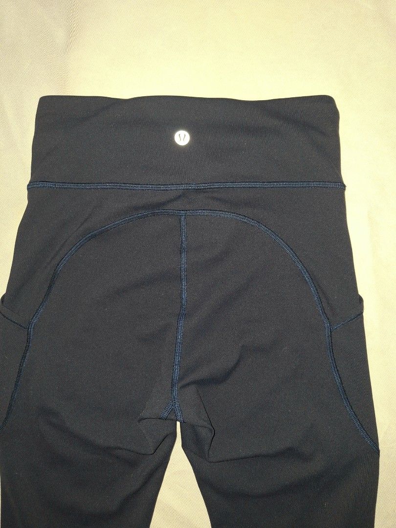 Lululemun leggings (Category: Other Bottoms) located in Butuan. Submitted by ziggyzizzla (Listing ID 1466685245, Image 2). Description: ✅️LULULEMON LEGGINGS ✅️ XS-S ✅️LENGTH 34 ✅️AS NEW CONDITION.