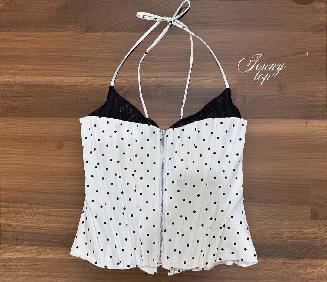 Made by Mum White Polka Dot Halter Corset Top (Category: Sleeveless) located in Quezon City. Submitted by declutterqa (Listing ID 1466566252, Image 3). Description: ⭐️ really cute, never used! L on tag but best fits S to semi M frames! Please read before asking questions! 🪭 Items are slightly negotiable as I am heavily decluttering, no swaps/trades. 🧾 Payment via GCASH/BPI QR 🛵 Delivery within metro manila thru grab/lalamove booking by buyer. 