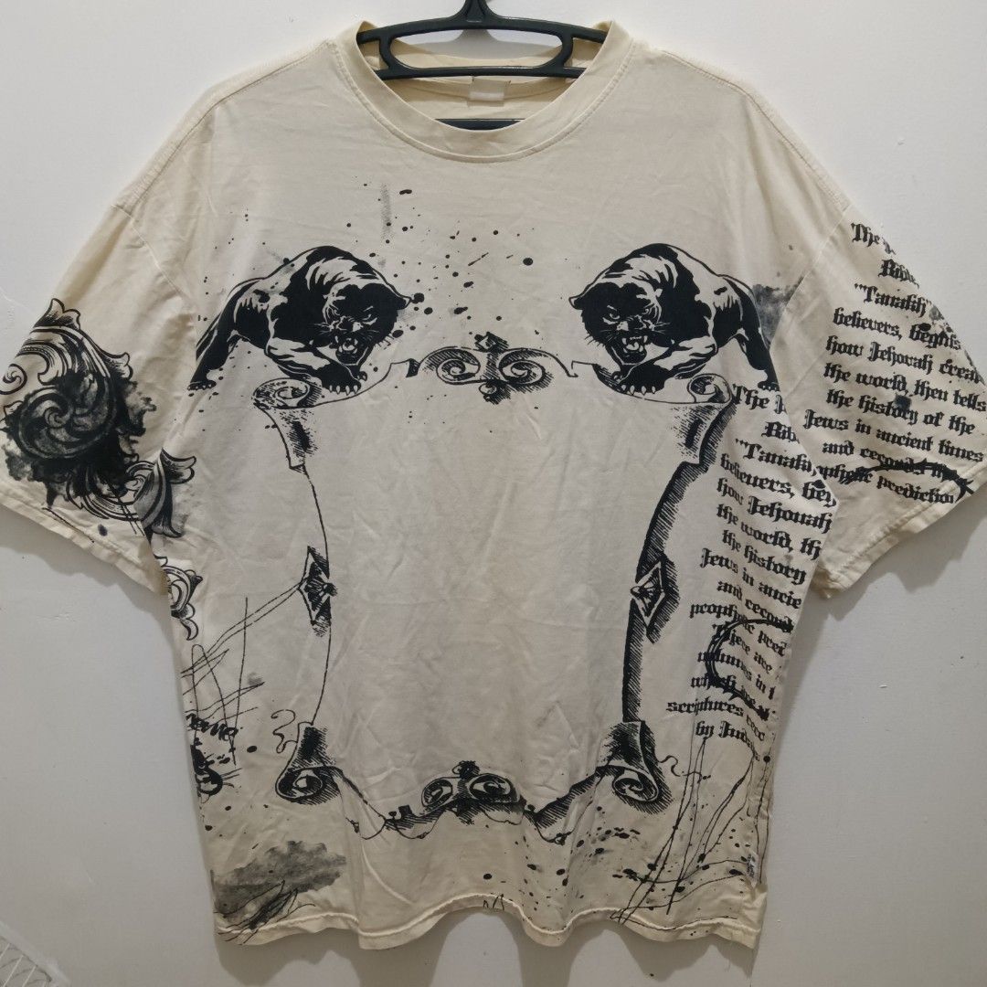 MADE EXTREME Big Graphic Shirt (Category: Tshirts & Polo Shirts ) located in Caloocan City. Submitted by jaychingsss (Listing ID 1466634288, Image 2). Description: Made Extreme Big Graphic Shirt - 150 24x29 Color Rate: 9.5/10 Cut Tags NEED WASH.