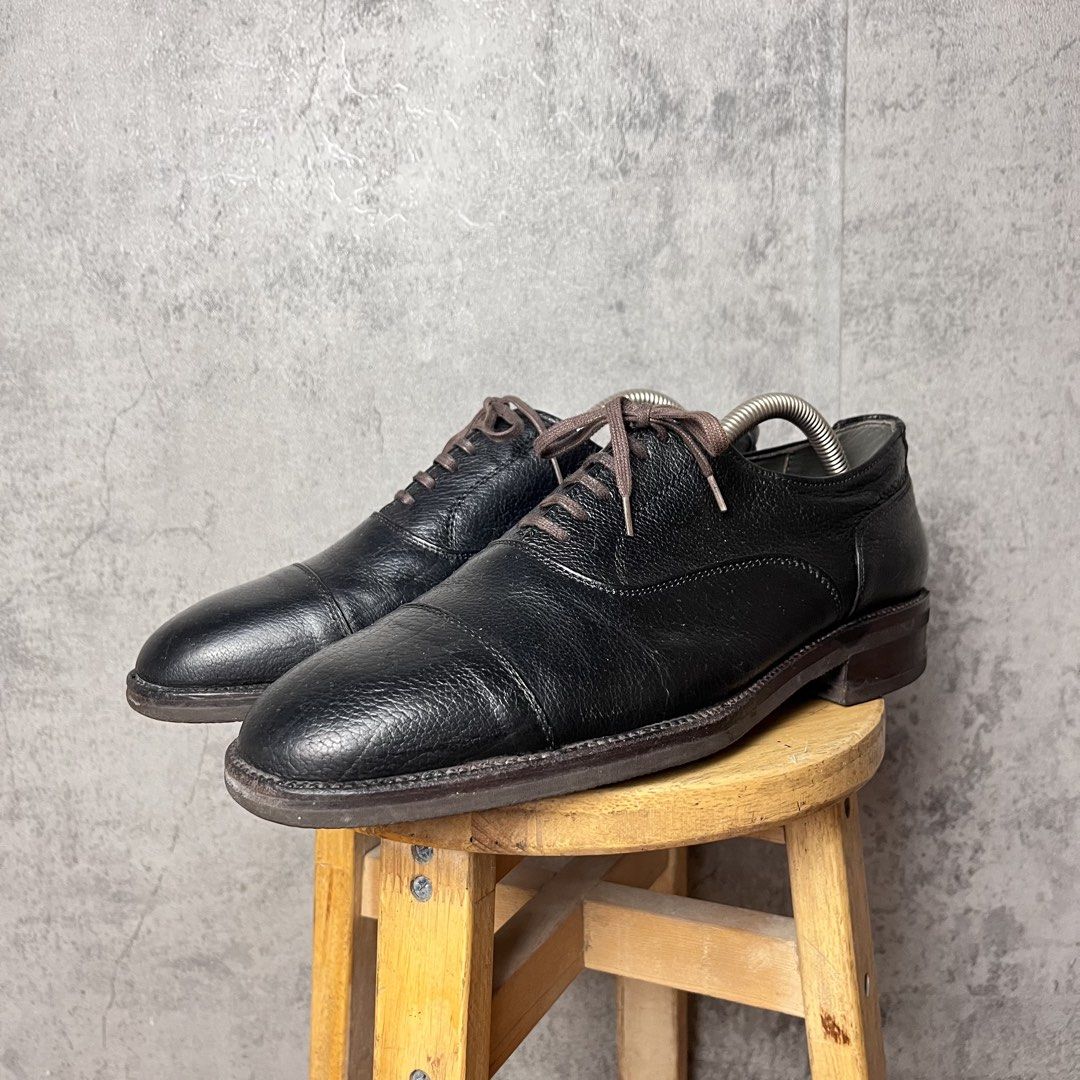 Made in Japan Leather Oxfords (Category: Dress Shoes) located in Rodriguez. Submitted by jesssssy23 (Listing ID 1466612055, Image 1). Description: Made in Japan Leather Oxfords • Style: Cap-Toe Oxford (Model 7706) • Origin: Made in Japan • Size: 26 JP / 8 US / 41 EU • Condition: Good used condition • Color: Black Price: 1499 .