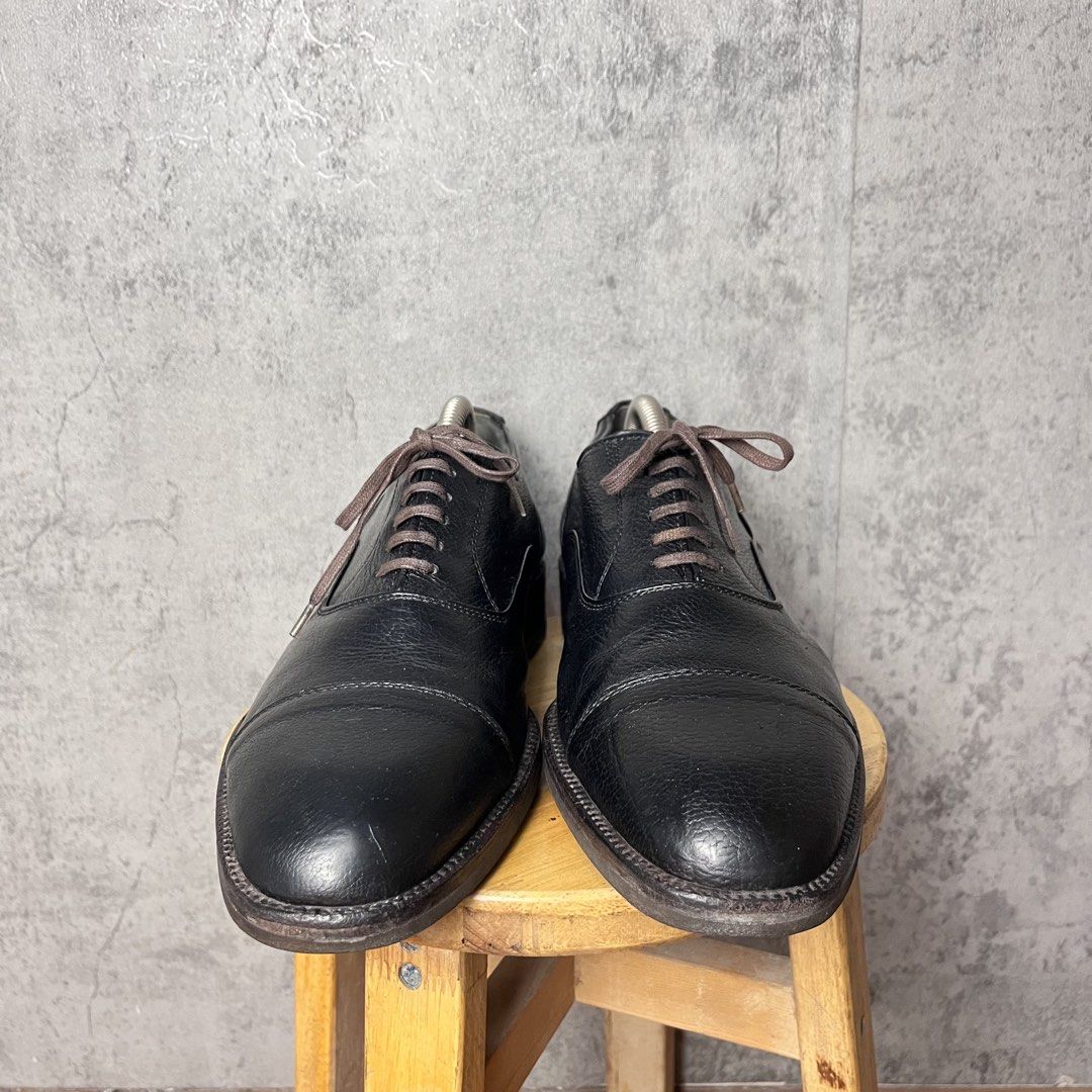 Made in Japan Leather Oxfords (Category: Dress Shoes) located in Rodriguez. Submitted by jesssssy23 (Listing ID 1466612055, Image 2). Description: Made in Japan Leather Oxfords • Style: Cap-Toe Oxford (Model 7706) • Origin: Made in Japan • Size: 26 JP / 8 US / 41 EU • Condition: Good used condition • Color: Black Price: 1499 .