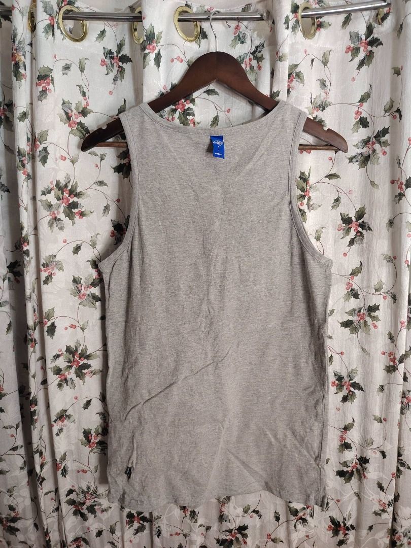 MADNESS POCKET TANKTOP // Medium (Category: Activewear) located in Legazpi City. Submitted by urbangarmentsarch4500 (Listing ID 1466702252, Image 2). Description: MADNESS POCKET TANKTOP Excellent Condition Medium W 17.5 L 28 MINE 450 STEAL 550 GRAB 650 (Automatically YOURS)⛓️ --- ‼️w/ FREE STICKERS FOR EVERY PURCHASE⁉️ 🛒🛒🛒 BUY. SELL. TRADE. CONSIGN🗣️🤝🏼 BLESS THY HUSTLE! 🧿✨.