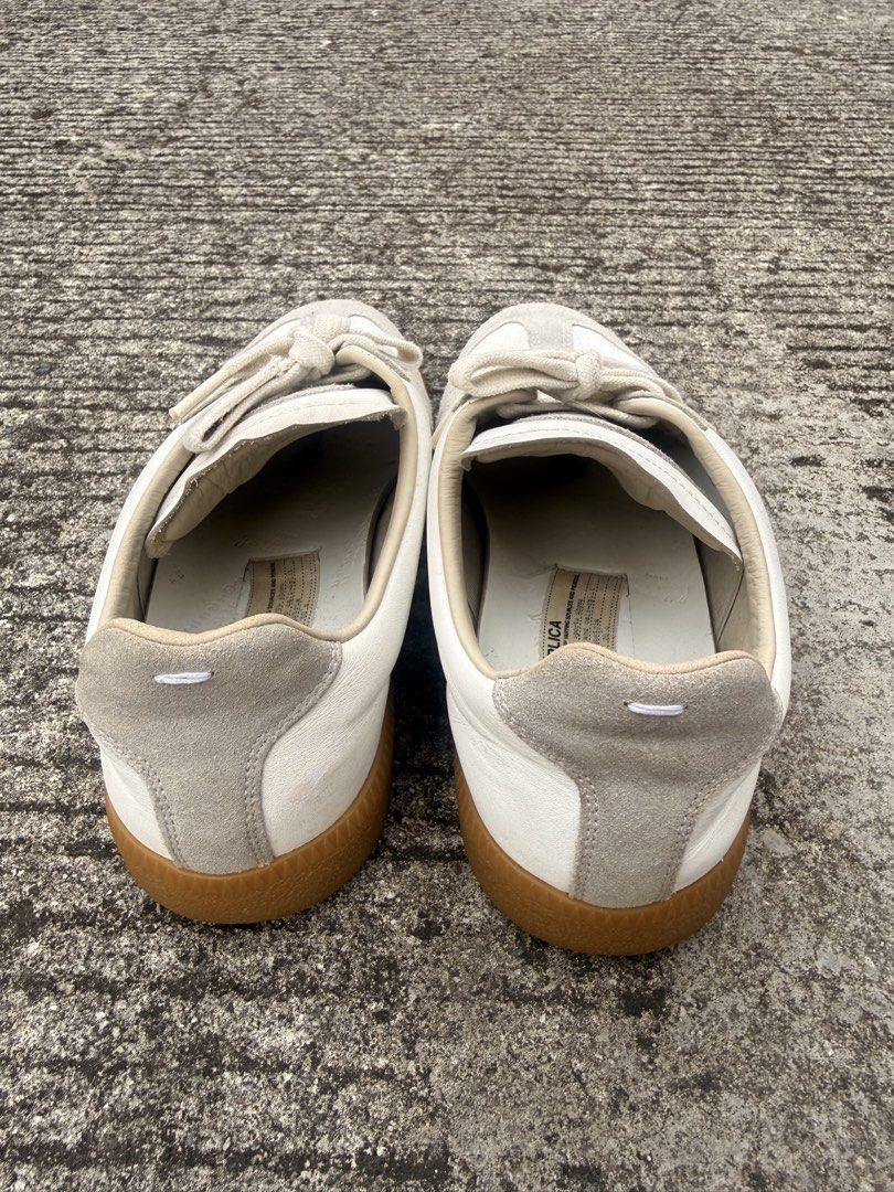 Maison Margiela GATS (Category: Casual Shoes) located in Binan City. Submitted by the.nocturne.ones (Listing ID 1460488832, Image 3). Description: Flaws : scuffs, creases, signs of usage Size 39 Guaranteed Authentic Ships immediately after payment .