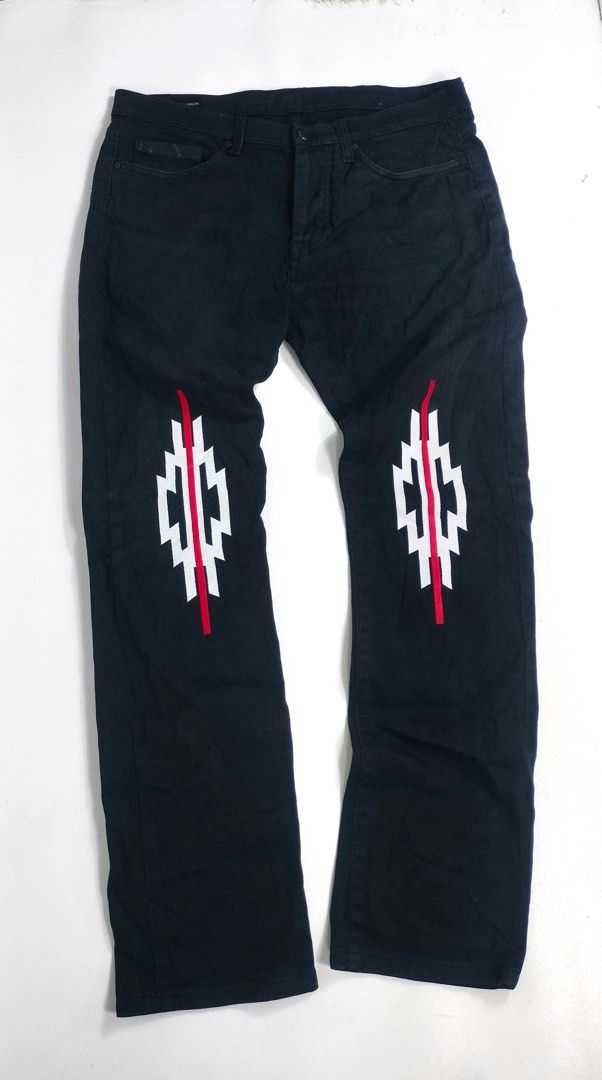 Marcel Burlon Black Pants (Category: Jeans) located in Manila. Submitted by yesterdaysfinds (Listing ID 1466576943, Image 1). Description: Marcelo Burlon Black denim Pants Slimfit s Condition : Excellent Size : 31 Actual 👇 Waist : 34 Lenght : 41 LegOpening : 10 Insem : 30 Hem : 7.