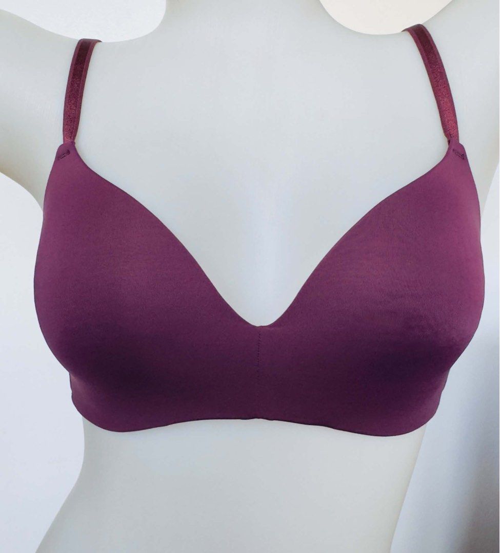 maroon nonwire bra 34b (Category: Undergarments & Loungewear) located in San Jose. Submitted by 99ners (Listing ID 1465501921, Image 1). Description: .