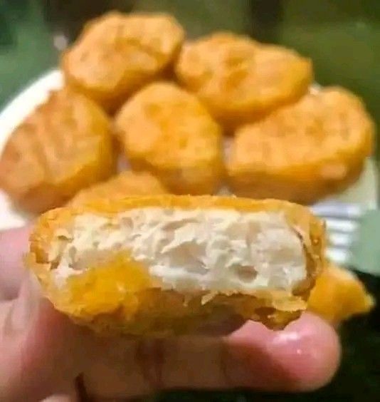 Mc Nuggets 9pcs #nuggets #mcnuggets 125pesos!!! (Category: Other Food & Drinks) located in Manila. Submitted by mightycloud_1992 (Listing ID 1466603831, Image 2). Description: .