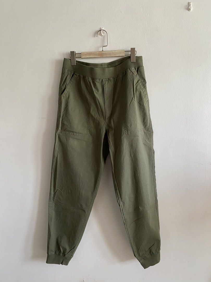 Mens Jogger (Category: Joggers) located in Ilagan. Submitted by dontmakemebooyou (Listing ID 1466650480, Image 1). Description: Worn once only.