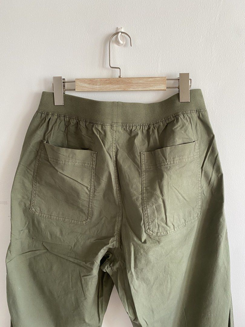 Mens Jogger (Category: Joggers) located in Ilagan. Submitted by dontmakemebooyou (Listing ID 1466650480, Image 3). Description: Worn once only.