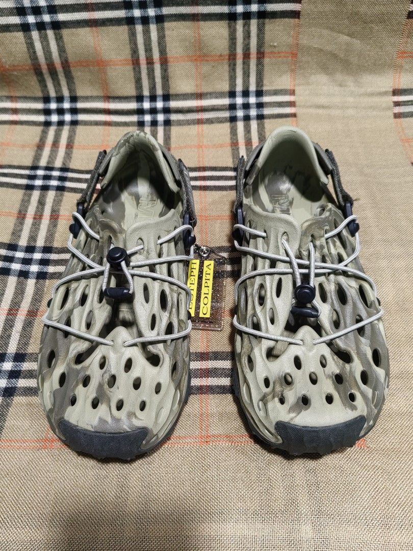 MERRELL (Category: Slippers & Slides) located in Baguio. Submitted by curated_luxe_brandeds (Listing ID 1466643252, Image 3). Description: MERRELL US 7 MENS SEE PICS FOR DETAILS EXCELLENT CONDITION COLOR MAY VARY DUE TO LIGHTING MOP BDO /GCASH NO COD /COP PHYSICAL STORE :STALL 324A THIRD FLOOR SKYWORLD SESSION ROAD BAGUIO CITY FB PAGE /CAROUSELL : curated_luxe_brandeds FACEBOOK SELLING ACCOUNT : Esteph Colpita SA.