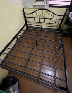 (Category: ) located in . Submitted by cams____ (Listing ID 1466598100, Image 1). Description: .