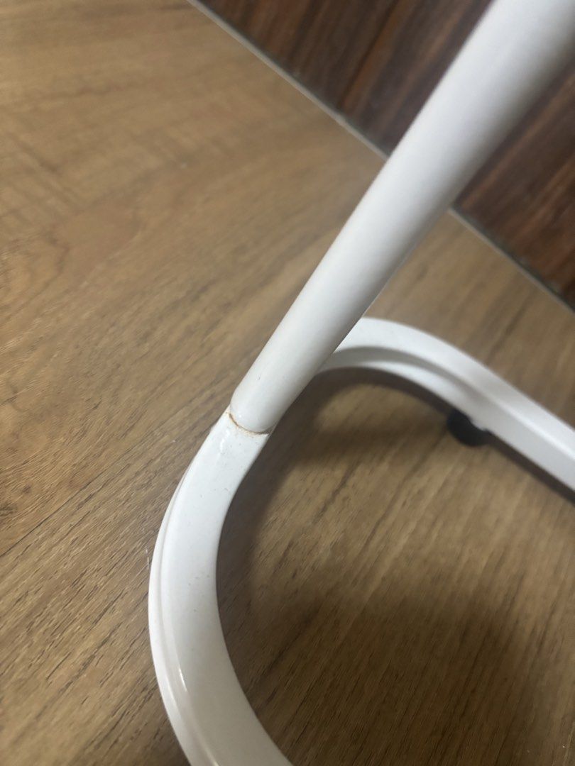 Metal Towel Rack (White) (Category: Home Improvement Tools & Accessories) located in Paranaque City. Submitted by vivivacious (Listing ID 1466600705, Image 3). Description: bought for 900 selling for half the price see pics for condition includes tool for adjusting screws measurements already posted rfs: not using anymore, moving out sdd from makati.