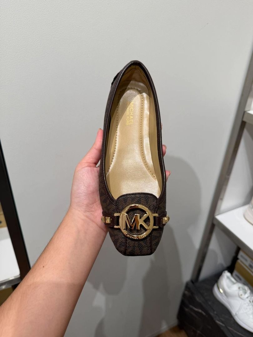 Michael Kors Ballerina - Brown (Category: Shoe inserts) located in Rizal. Submitted by hiraya16 (Listing ID 1466647468, Image 1). Description: Pre order Womens5 to Womens9 DM for details..