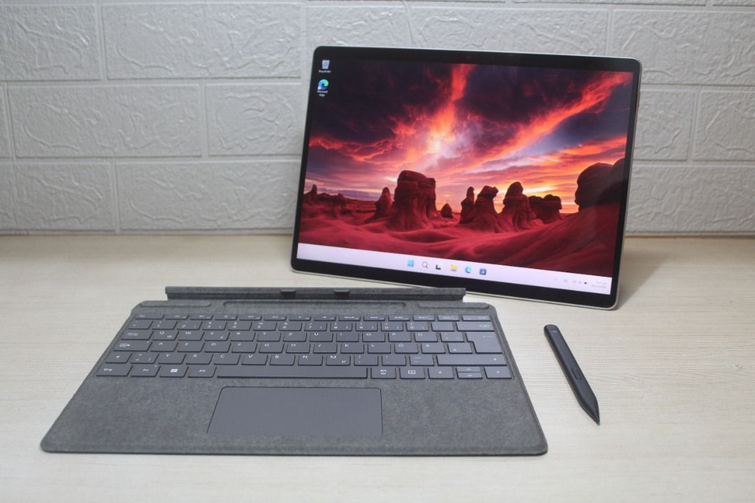 Microsoft surface pro 8 i5 1145G7 Ram 16gb tablet pc (Category: Laptops & Notebooks) located in Pasay City. Submitted by Rsgadgets (Listing ID 1466742433, Image 1). Description: 𝗠𝗶𝗰𝗿𝗼𝘀𝗼𝗳𝘁 𝘀𝘂𝗿𝗳𝗮𝗰𝗲 𝗽𝗿𝗼 𝟴 + 𝗸𝗲𝘆𝗯𝗼𝗮𝗿𝗱 + 𝘀𝘁𝘆𝗹𝘂𝘀 𝗽𝗲𝗻 Microsoft surface pro 8 i5 11thgen - 2ND HAND OUR price 27k Only -Ram 16GB + SSD 256GB -TABLET PC Detachable 98% Smooth presentable -12.3Inch PixelSense 2.7k (2880x1920) Multitouch -Intel