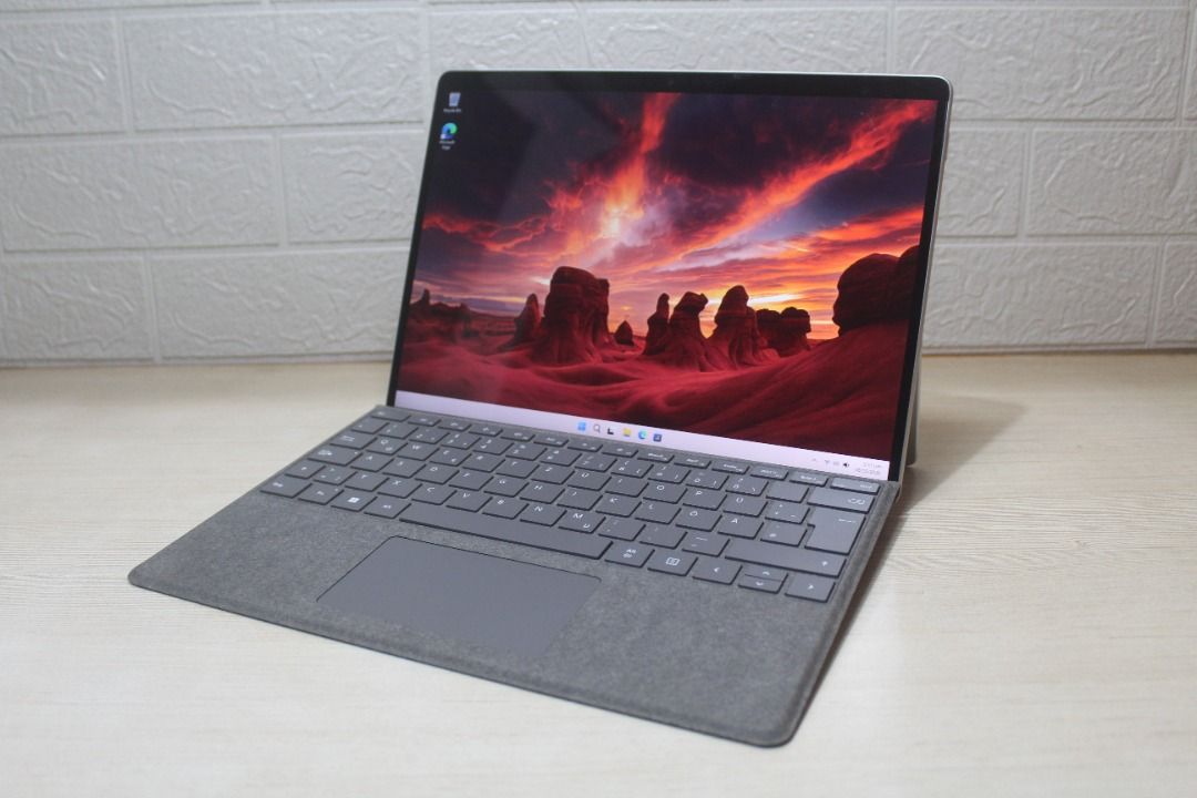 Microsoft surface pro 8 i5 1145G7 Ram 16gb tablet pc (Category: Laptops & Notebooks) located in Pasay City. Submitted by Rsgadgets (Listing ID 1466742433, Image 2). Description: 𝗠𝗶𝗰𝗿𝗼𝘀𝗼𝗳𝘁 𝘀𝘂𝗿𝗳𝗮𝗰𝗲 𝗽𝗿𝗼 𝟴 + 𝗸𝗲𝘆𝗯𝗼𝗮𝗿𝗱 + 𝘀𝘁𝘆𝗹𝘂𝘀 𝗽𝗲𝗻 Microsoft surface pro 8 i5 11thgen - 2ND HAND OUR price 27k Only -Ram 16GB + SSD 256GB -TABLET PC Detachable 98% Smooth presentable -12.3Inch PixelSense 2.7k (2880x1920) Multitouch -Intel