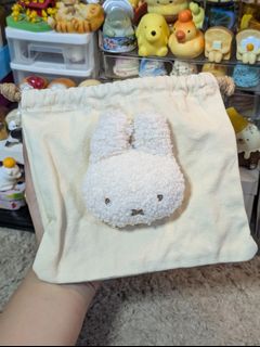 (Category: ) located in . Submitted by eurisilvers (Listing ID 1466719987, Image 1). Description: .