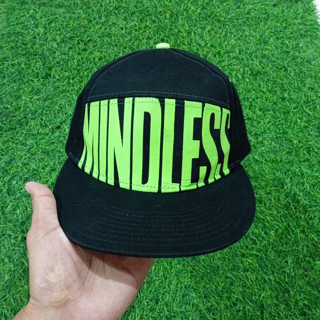 MINDLESS BEHAVIOR HYPNO SPIRAL BASEBALL CAP (Category: Caps & Hats) located in Muntinlupa City. Submitted by rianrax3012 (Listing ID 1466666314, Image 1). Description: .