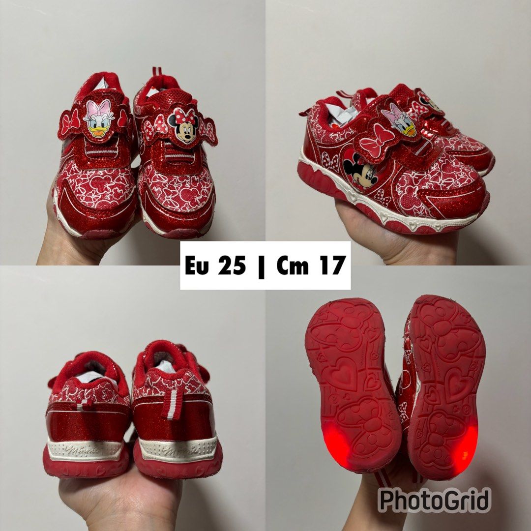 Minnie shoes with lights (17cm) (Category: Babies & Kids Fashion) located in Imus. Submitted by littlebooythriftstore (Listing ID 1466745811, Image 1). Description: Bacoor.