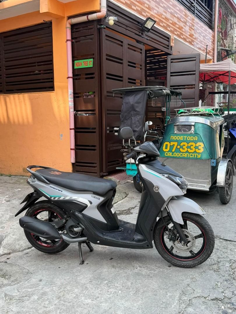 Yamaha MIO GEAR 2022 (Category: Motorbikes for Sale) located in Caloocan City. Submitted by rencefernz (Listing ID 1466613458, Image 3). Description: Yamaha Mio Gear 2022 21k odometer Complete Original Papers 2 original keys manual booklet New PMS New Break Pads/Disk issue; some scratches and unregister july 2026 .