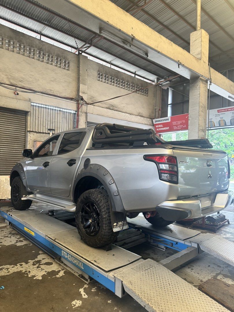 Mitsubishi Strada Pick up Manual (Category: Used Cars) located in Quezon City. Submitted by ggelle (Listing ID 1466574254, Image 2). Description: Mitsubishi Strada Silver 124k Odo MT CLEAN PAPERS See to appreciate. .