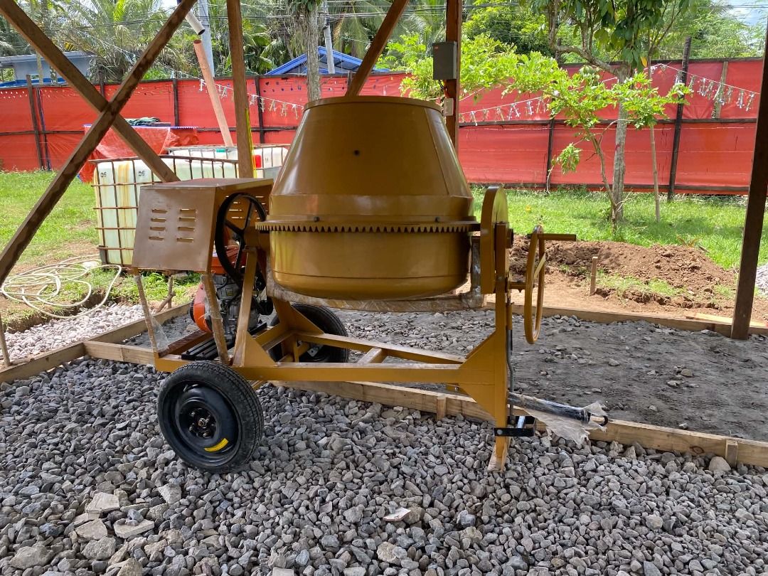MIXER (Category: Construction Tools & Equipment) located in Manila. Submitted by brington_5e7647 (Listing ID 1466741422, Image 3). Description: .