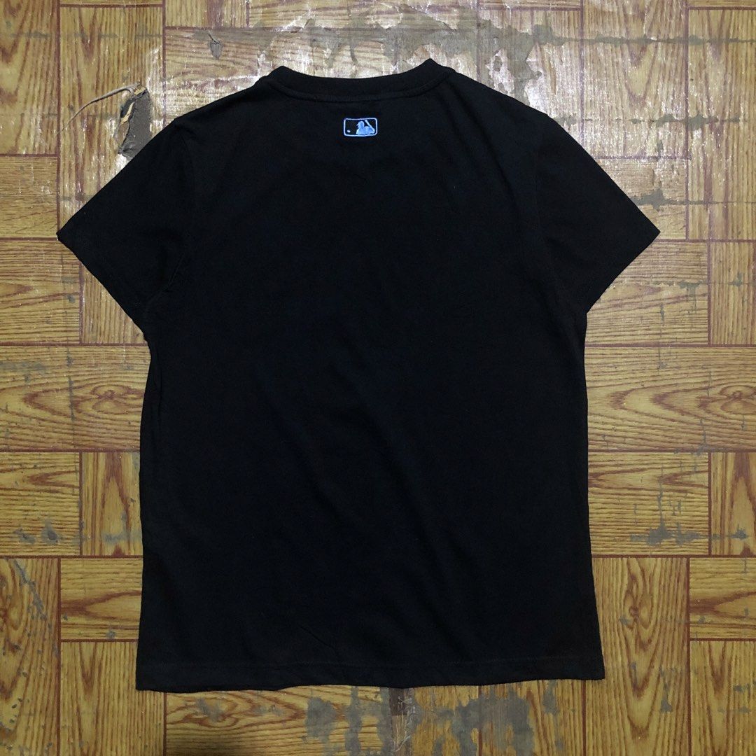 MLB NY classic Tee (Category: Shirts) located in Dasmarinas. Submitted by cornyxmessy (Listing ID 1466749765, Image 3). Description: width - 19 length - 25.5.