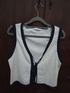 (Category: ) located in . Submitted by sashasarisarishoppe (Listing ID 1466669438, Image 1). Description: .