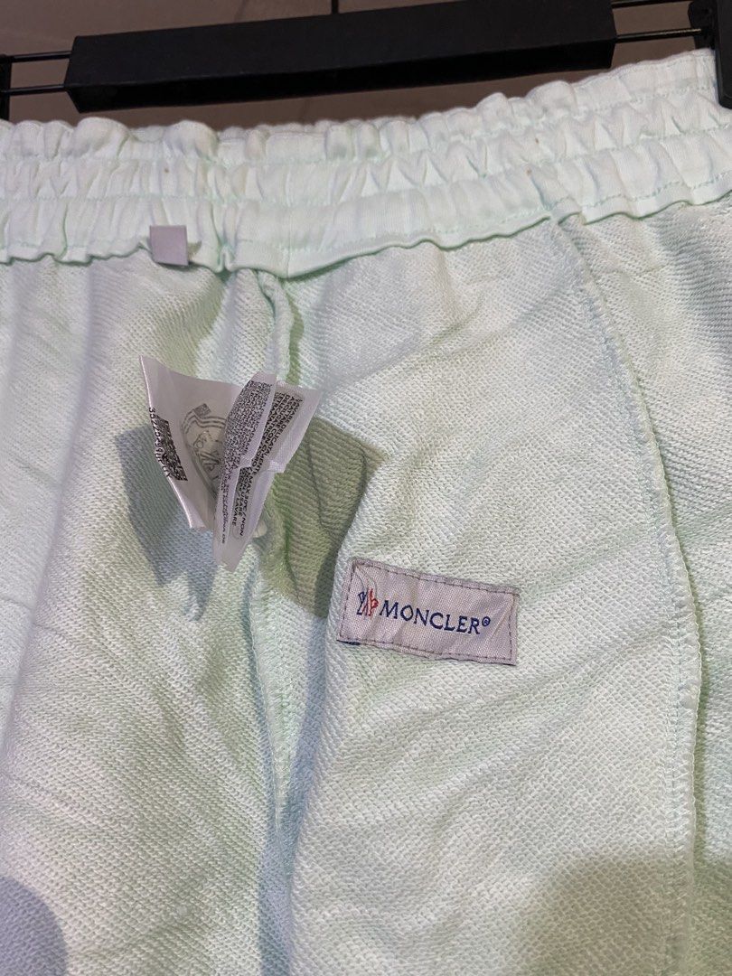 MONCLER WOMENS SHORT (Category: Shorts) located in Cebu City. Submitted by arsenyong (Listing ID 1466714297, Image 3). Description: Waist:24-30 Length :13 Hem :10 Excellent 10/10 color ate Issue: washable dirt .