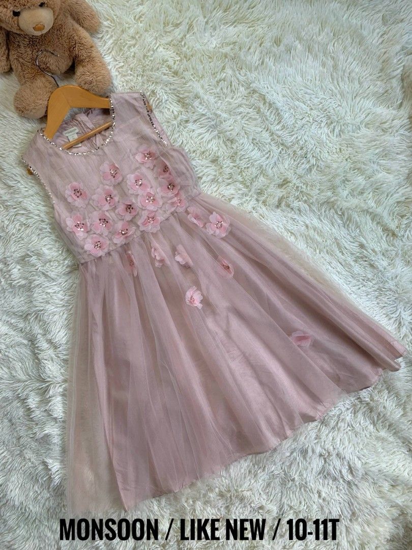 Monsoon 10-11T (Category: Babies & Kids Fashion) located in General Santos City (Dadiangas). Submitted by happyhues_2021 (Listing ID 1466608967, Image 1). Description: .