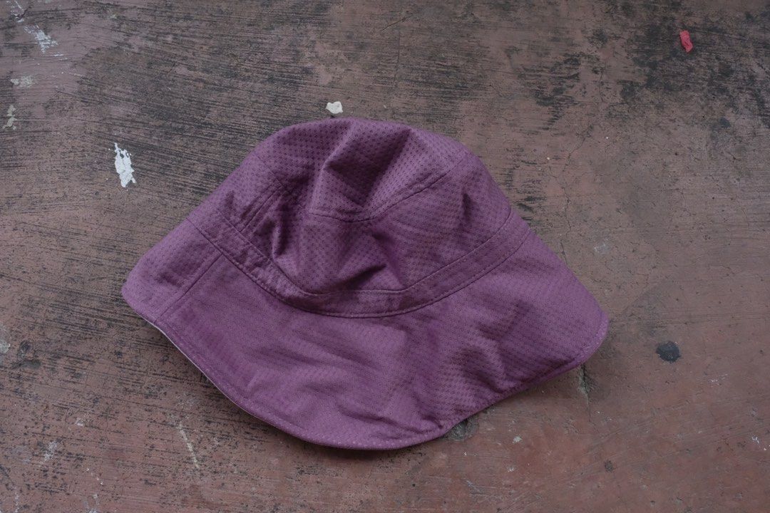 montbell waffle hat (Category: Hiking & Camping) located in Cainta. Submitted by plus.eighty.one (Listing ID 1466769631, Image 2). Description: mont bell waffle hat size M condition : 9/10 almost new P 450’+ sf.